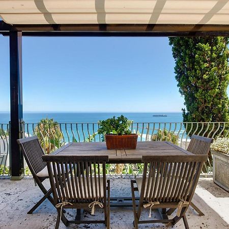 Villa Del Mar - "Luxurious En-Suite Bedroom With Lounge And Stunning Sea View Balcony In Bantry Bay" Cape Town Bagian luar foto