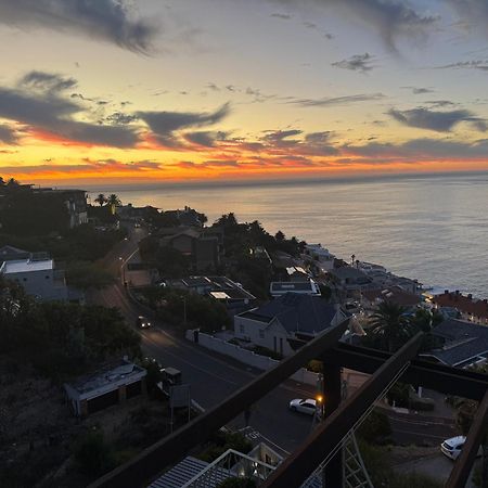 Villa Del Mar - "Luxurious En-Suite Bedroom With Lounge And Stunning Sea View Balcony In Bantry Bay" Cape Town Bagian luar foto