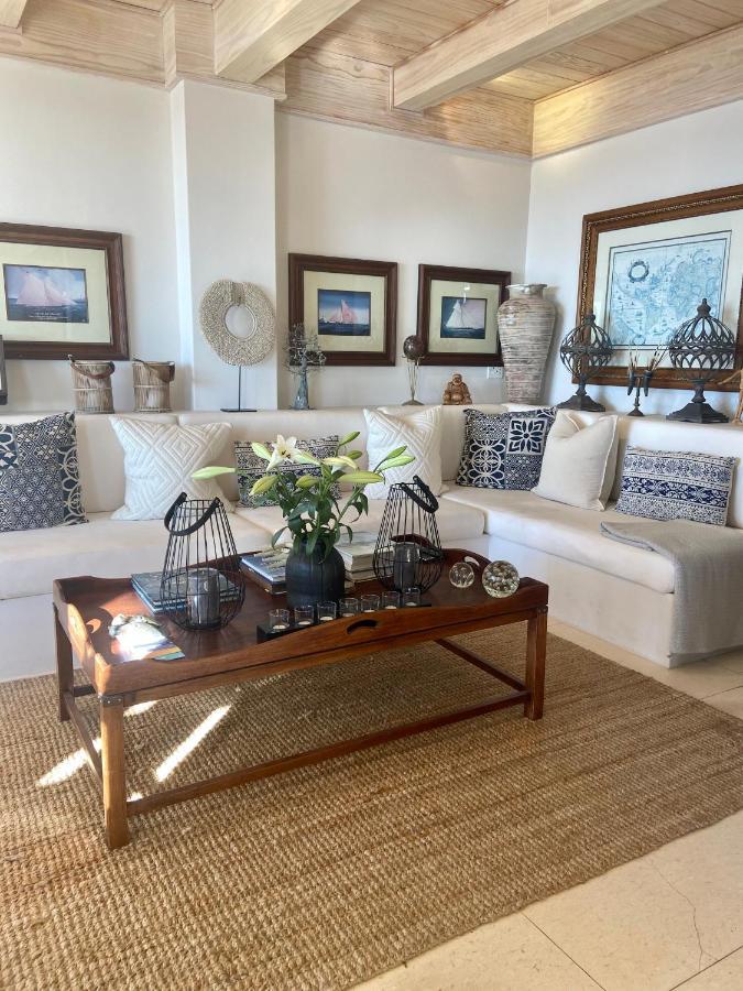 Villa Del Mar - "Luxurious En-Suite Bedroom With Lounge And Stunning Sea View Balcony In Bantry Bay" Cape Town Bagian luar foto