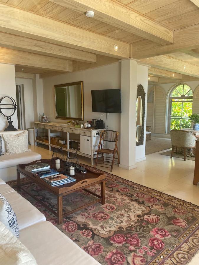 Villa Del Mar - "Luxurious En-Suite Bedroom With Lounge And Stunning Sea View Balcony In Bantry Bay" Cape Town Bagian luar foto